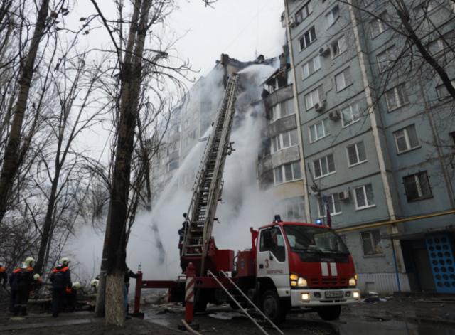 «Проснулись от взрыва, дом тряхануло знатно»: все подробности ЧП на Титова в Волгограде