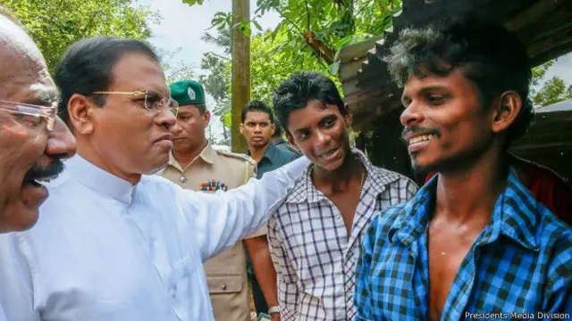 "ඒ අන්තවාදීන් කියනවා මේ රටේ නැවත එල්ටීටීඊය ඔලුව උස්සන්න අපේ ආණ්ඩුව ඉඩදෙනවයි කියල. මේ රටේ නැවත යුද්ධයක් ඇතිවෙන්න කිසිසේත් අපි ඉඩදෙන්නේ නෑ කියල සහතික වෙනවා"