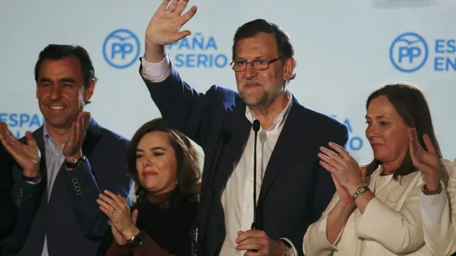 Halk İttifakı lideri Mariano Rajoy seçim kampanyasında.