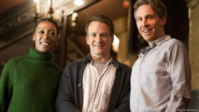 (Soldan sağa) Dumezweni, Parker ve Thornley, Hermione, Harry ve Ron'un yetişkin hallerini canlandıracak.