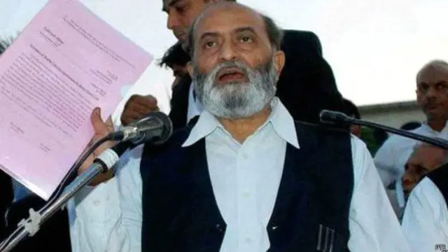 جیلانی نے وشو ہندو پریشد اور دیگر ہندو تنظیموں پر لوگوں میں اشتعال پیدا کرنے کا الزام لگایا ہے