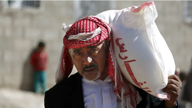 لا يزال غالبية النازحين يعانون أوضاعا معيشية صعبة