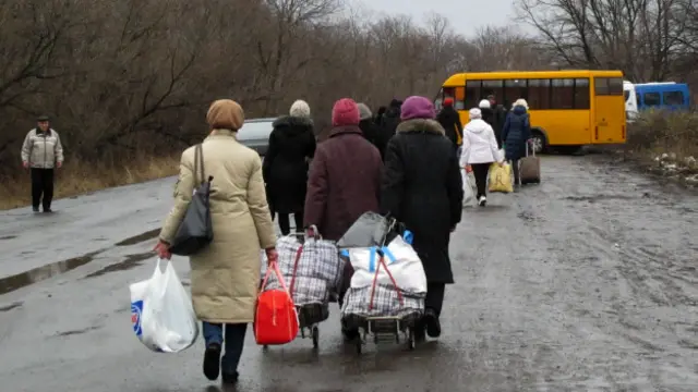 "Ми вже давно не сміємося з тих, хто тягне по 60 кг через усі блокпости, щоби прогодувати родину в Луганську"