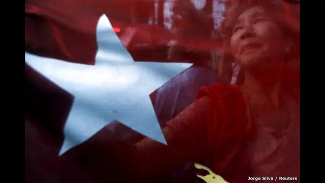 Опозиційна лівоцентристська партія М'янми Національна ліга за демократію переважною більшістю голосів перемогла на парламентських виборах, які вважаються першими вільними виборами у країні за останні 25 років.