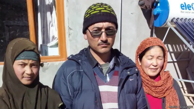 अब्दुल करीम शेख़ कहते हैं कि बौद्धों के ज़रिये चलाये जाने वाले स्कूलों में मुस्लिमों को दाख़िला नहीं मिल पाता है.