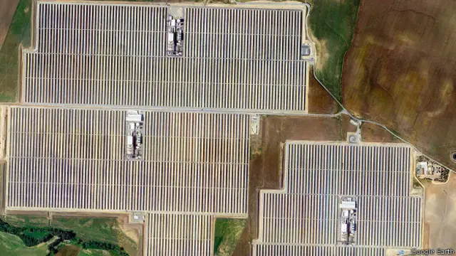 Солнечная электростанция Сольнова Соляр в Испании