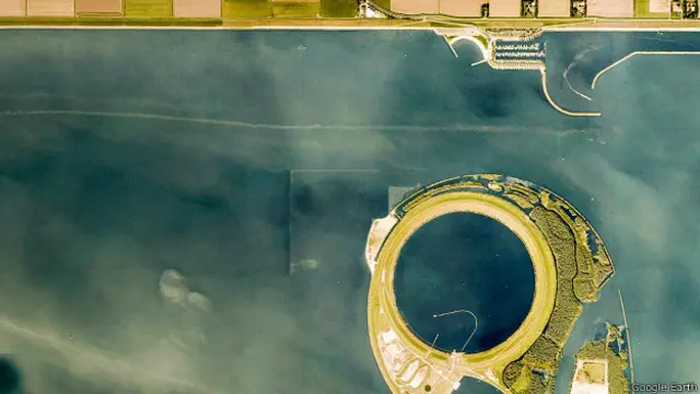 Искусственный остров Эйсселмеер