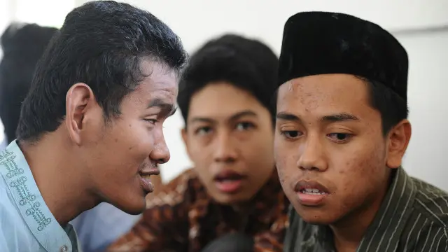 Empat kelompok difabel terlibat dalam penelitian LBH Jakarta tentang aksesibilitas fasilitas publik, termasuk kereta Commuter Line.