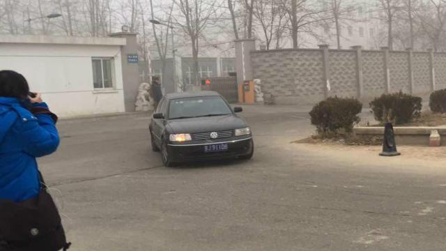 接載浦志強離開北京第一看守所的轎車（BBC圖片22/12/2015）