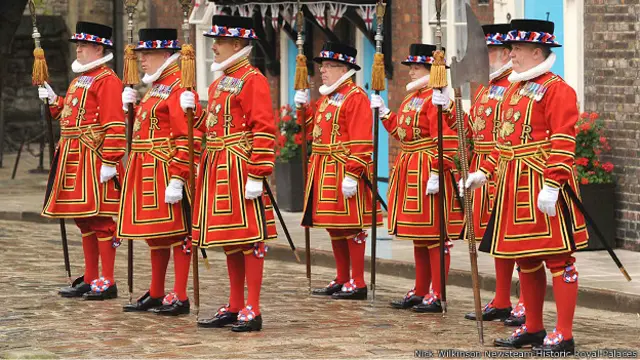 Йомены в парадной форме