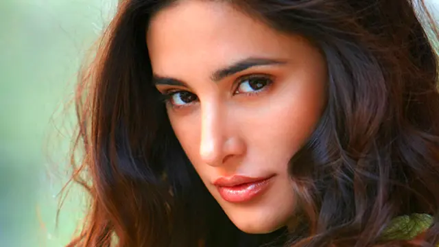 نرگس فلم اظہر میں سنگیتا بجلانی کا کردار ادا کر رہی ہیں