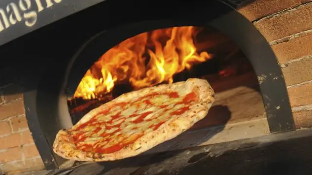 اخترقسيليزنيف أنظمة أحد متاجر البيتزا الأمريكية