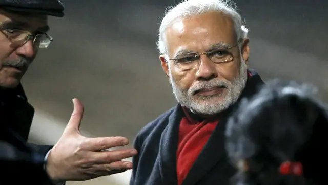 اس برس جب روس نے پاکستان کو حملہ کرنے کی صلاحیت رکھنے والے ہیلی کاپٹر فروخت کرنے کا فیصلہ کیا تو بھارت نے اس پر ناراضی کا اظہار کیا تھا