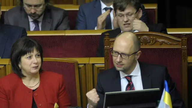 Уряд задоволений, а експерти - не дуже