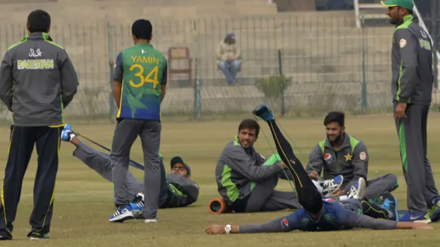 محمد عامر کو سزا کے پانچ سال مکمل ہونے کے بعد پہلی بار قومی ٹیم کے ٹریننگ کیمپ میں شریک کیاگیا ہے۔