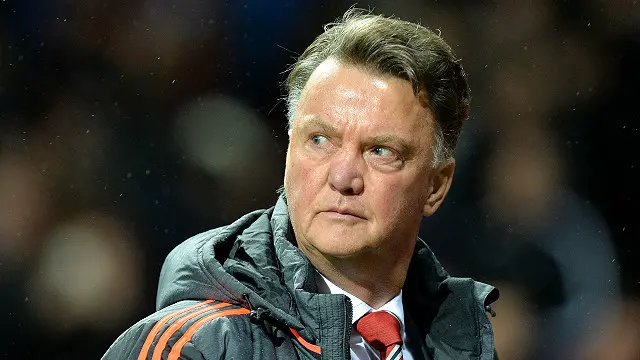 فان خال انسحب من آخر مؤتمر صحفي بعد 5 دقائق من انطلاقه