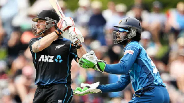 نیوزی لینڈ کے کپتان مکلم نے جارحانہ انداز میں 23 گیند پر نصف سنچری مکمل کی