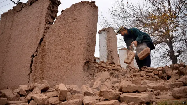 افغانستان کې د طبیعي پېښو پروړاندې د مبارزې اداره وايي، زلزلې ۲۱ کورونه کاملاً ویجاړ کړي دي