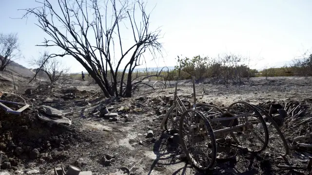 النيران التهمت كل شيء في طريقها 