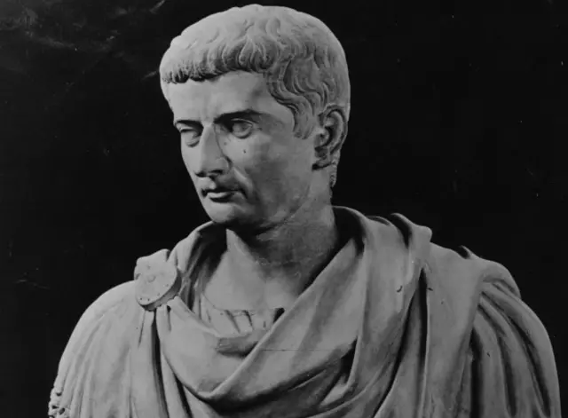 Бюст императора Тиберия