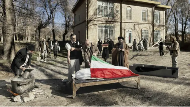 مرگ محمد مصدق و خاکسپاری اش در احمد آباد