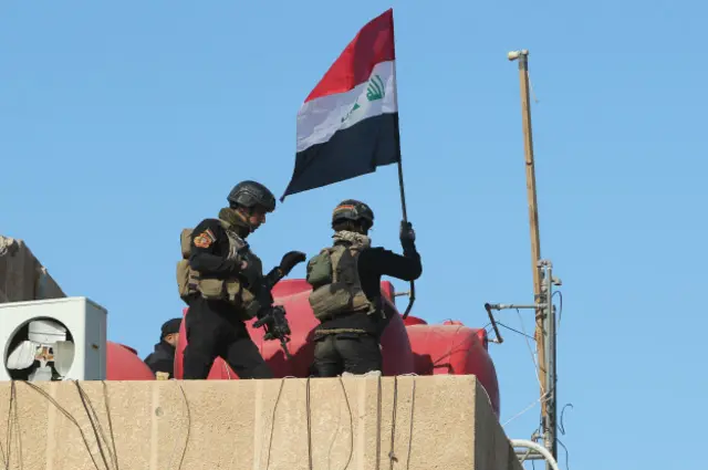 Флаг Ирака над Рамади