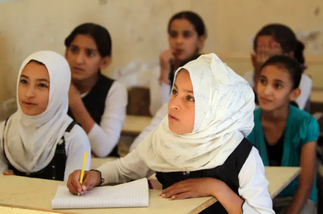 Ученики в школе