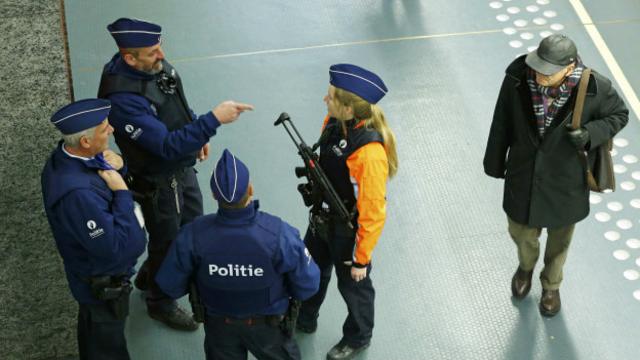 Полицейские в Брюсселе 