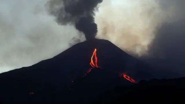 Erupción volcánica