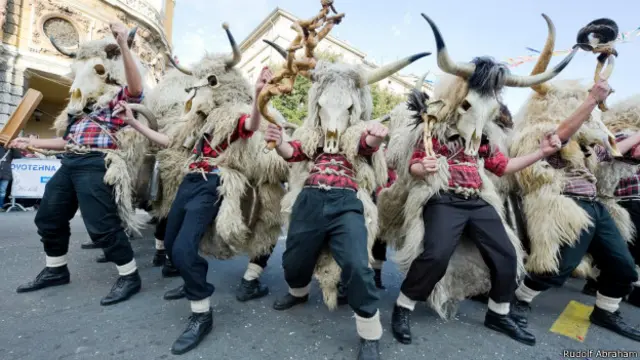 来自格洛布尼克（Grobnik）地区的摇铃人。（图片来源：Rudolf Abraham）