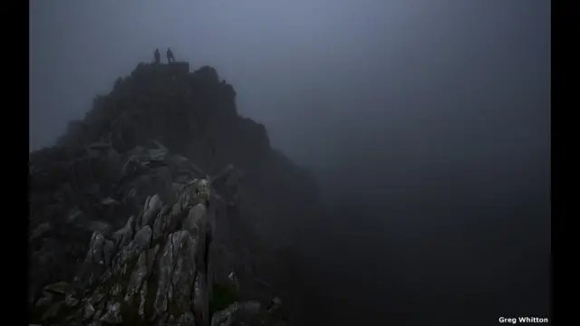 سلسلة جبال ترافان الشمالية في سنودونيا في شمال ويلز.