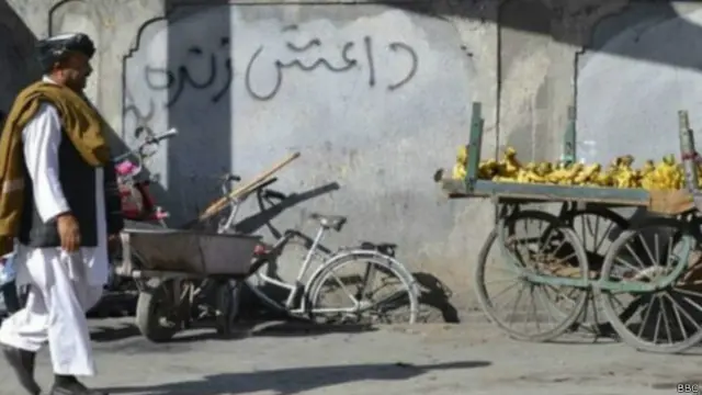  يو حکومتي ليک کې ادعا شوې چې داعش پاکستان کې د خلکو د راجلبولو کار پيل کړى دى.