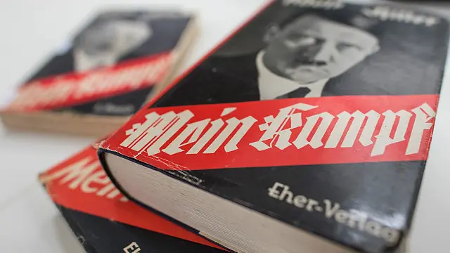 Expiraron los derechos de autor de “Mi lucha” de Hitler y sale a