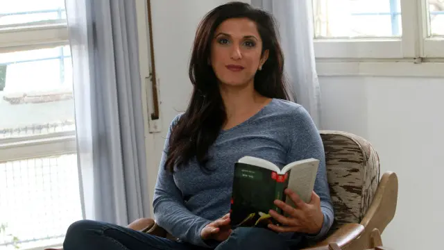 مؤلفة الرواية دوريت رابينيان تقول إن روايتها "حياة الحدود" تحاول تسليط الضوء على أوجه الشبه والاختلاف بين الأطراف الرئيسية، ورصد الصراع من بعيد