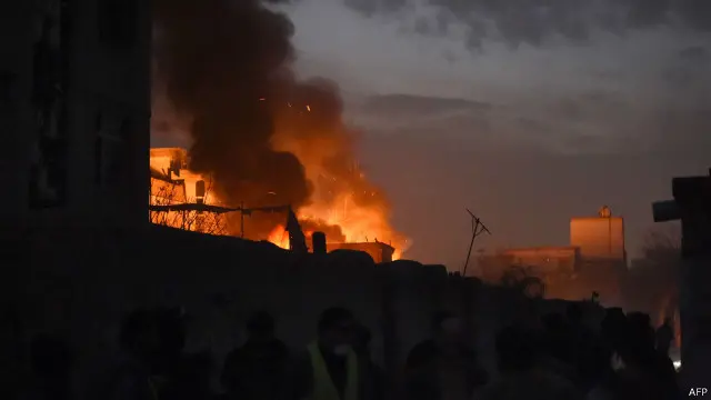 花園餐廳(Le Jardin)受到自殺汽車炸彈攻擊