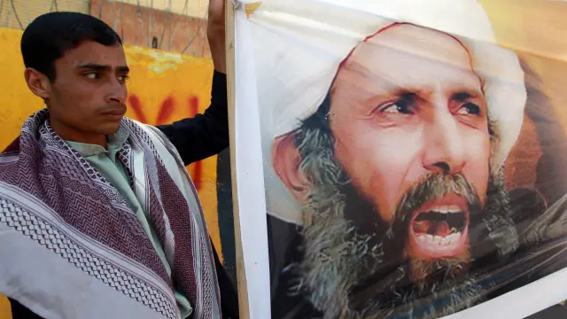 Sheikh Nimr al-Nimr bị giới chức Ả-rập Saudi kết tội tìm kiếm "sự can thiệp nước ngoài", "bất tuân" giới cầm quyền, và cầm vũ khí chống lại các lực lượng an ninh