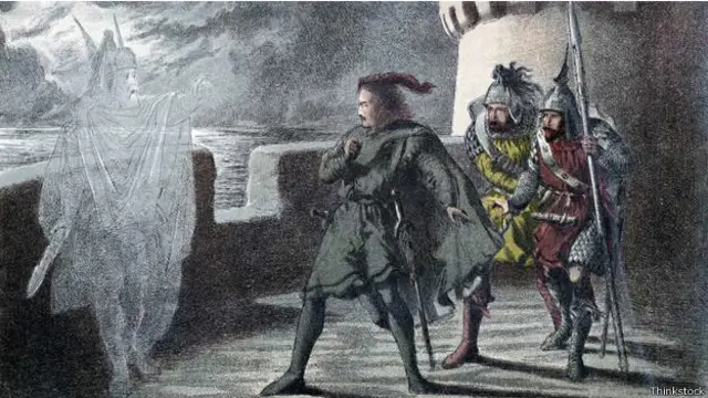 哈姆雷特的父亲被滴入耳朵的毒液毒死,他以鬼魂的形式重新出现,并命令国王替他报仇(图片来源:Thinkstock)