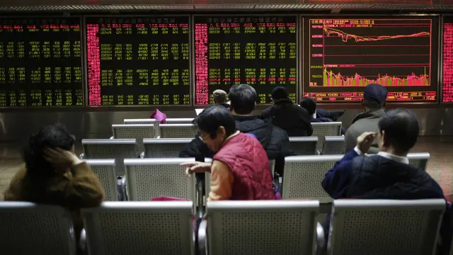 Thị trường Thượng Hải sụt giảm 7% chỉ trong ngày thứ Hai
