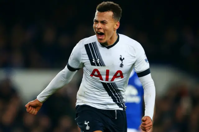 Dele Alli se ha convertido en una pieza clave en el Tottenham que entrena el argentino Mauricio Pochettino.