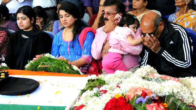 लेफ़्टिनेंट कर्नल निरंजन का परिवार