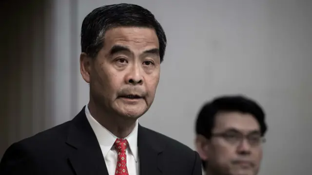 梁振英在香港政府總部會見記者（4/1/2015）