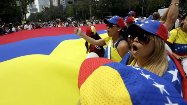 Marcha de venezolanos en México