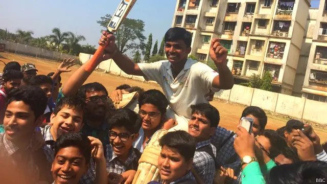 प्रणव धनावड़े