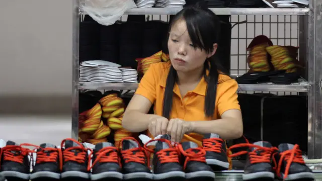 Küresel imalatın merkezi olan Çin, dünyada üretilen ayakkabıların yüzde 60'ının imal edildiği yer. 