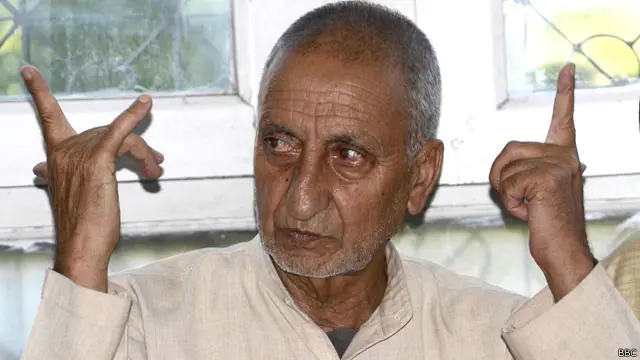 پرفیسر غنی بٹ اکثر کہتے ہیں کہ فاروق عبداللہ مجبوراً ہندوستانی ہیں اور غلام بنی آزاد کا ہندوستانی ہونا ایک حادثہ ہے، لیکن مفتی سعید ایماناً انڈین ہیں