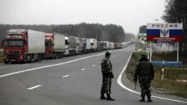 Казахстан не має спільного кордону із Україною і тепер потерпає через обмеження у торгівлі між Росією та Україною