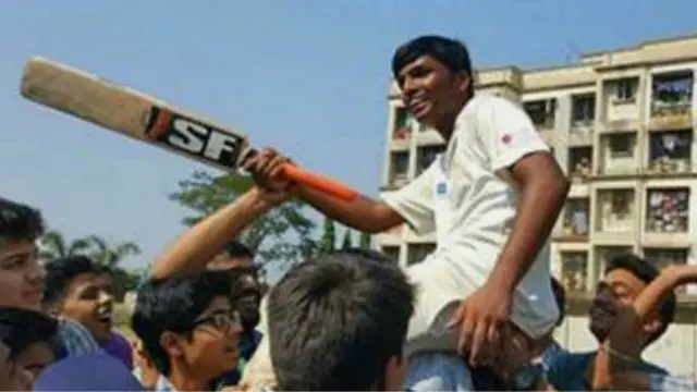  پرنب دھنیواد دا رنزونه يواځې ٣٢٣ توپونو سره جوړ کړى. 