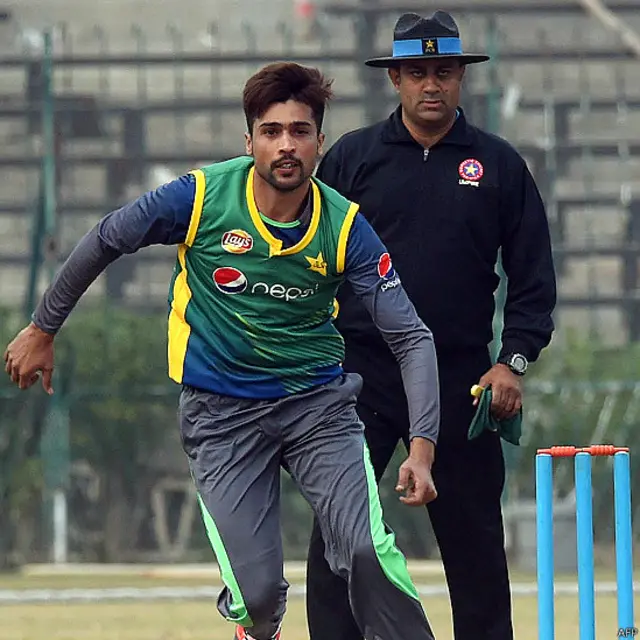  محمد حفیظ اور ون ڈے میں پاکستانی ٹیم کے کپتان اظہر علی نے سپاٹ فکسنگ میں ملوث سزا یافتہ فاسٹ بولر محمد عامر پر اعتراض کرتے ہوئے لاہور میں جاری قومی فٹنس کیمپ میں شمولیت سے انکار کر دیا تھا تاہم بعد میں وہ کیمپ میں شامل ہو گئے۔