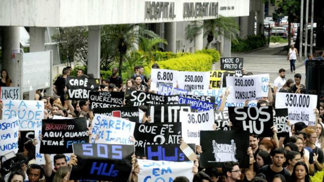Protesto Hospital Clementino Fraga Filho | EBC