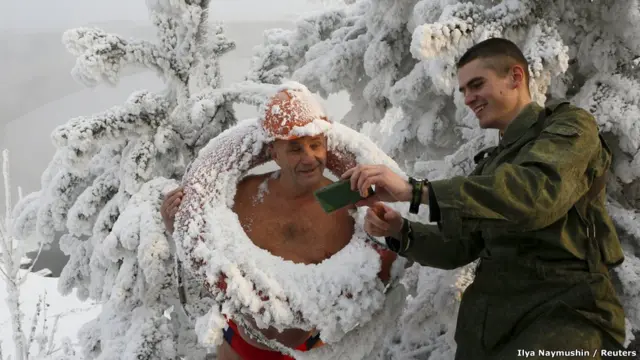 Berenang di musim dingin 